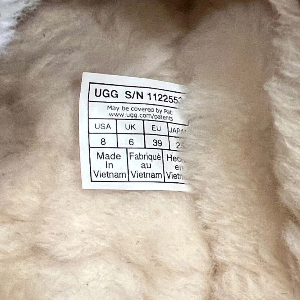 UGG WOMEN TAZZ CHESTNUT SHEARLING SUEDE PLATFORM SHOES US 8